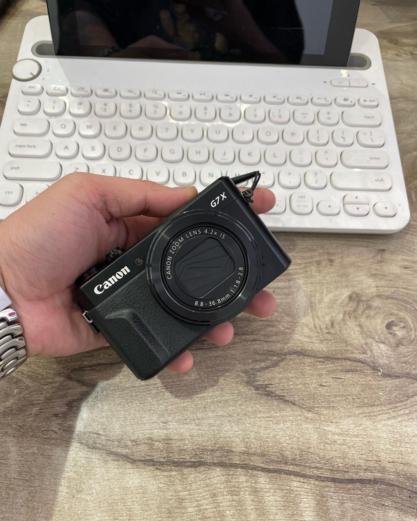 Canon PowerShot G7X Mark II - Compact Power