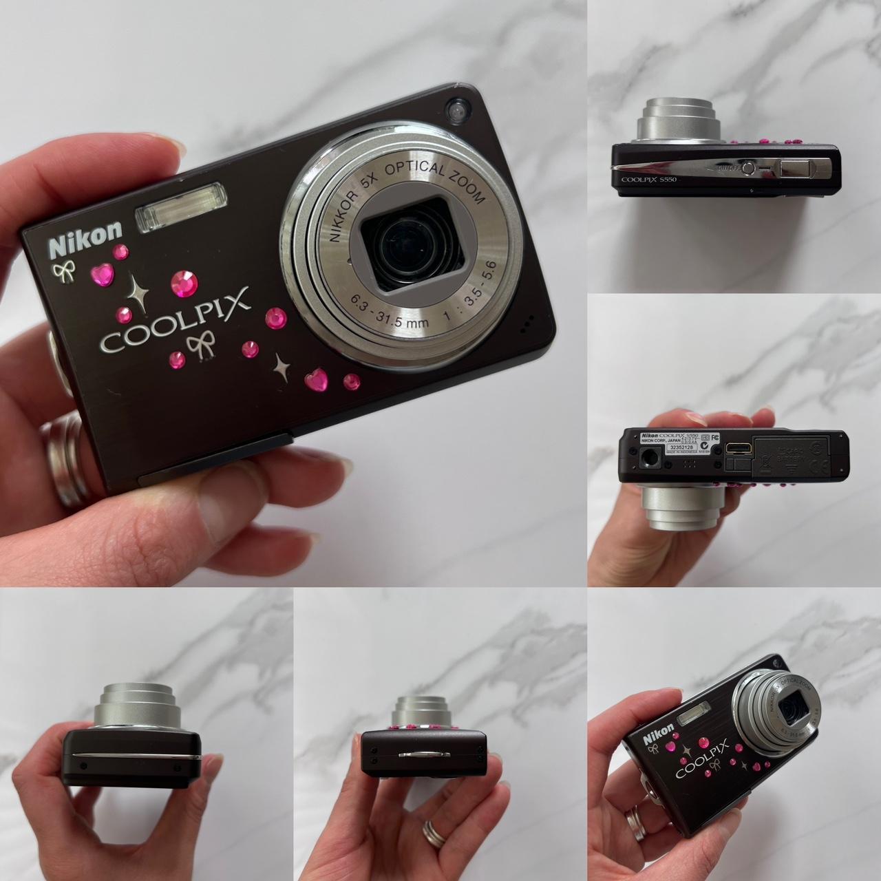 Nikon Coolpix S550 ultra compact digital camera.