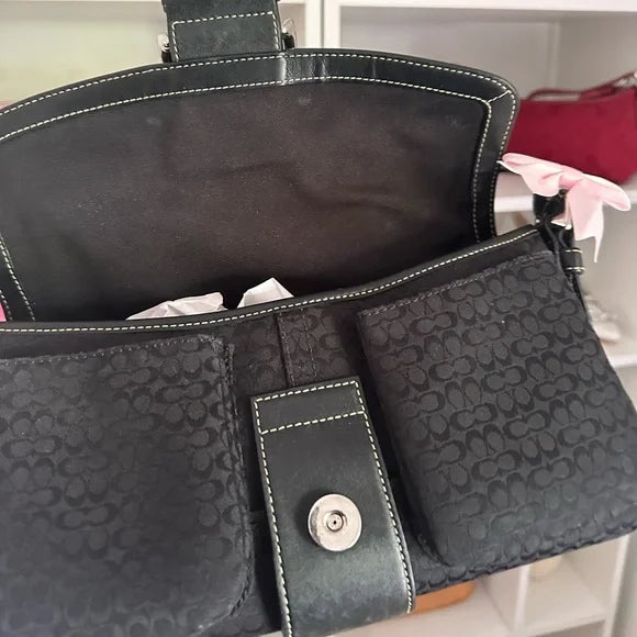 Black Signature y2k Coach SoHo Flap Bag 🎀🖤