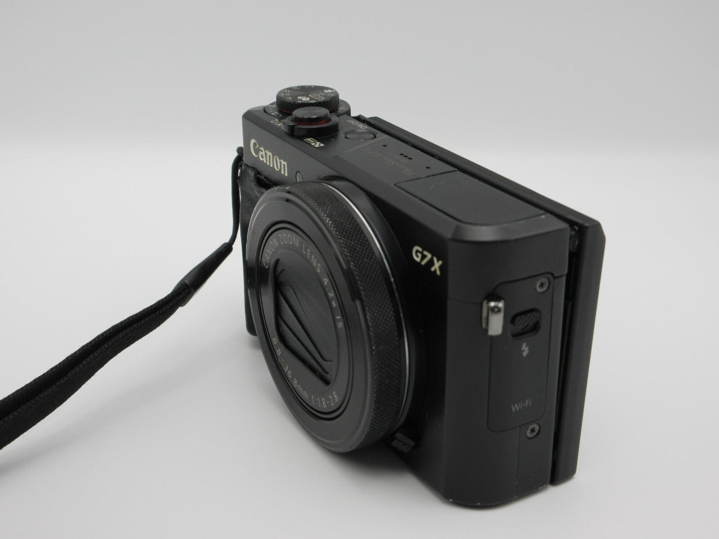 📷 Canon PowerShot G7 X Mark II – 20.1MP Digital Camera (Black) – Made in Japan