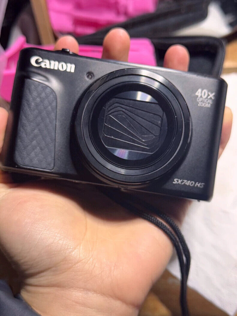 Canon PowerShot SX740 HS 20.3MP Digital Camera - 40x Zoom | 4K Video | Wi-Fi & Bluetooth