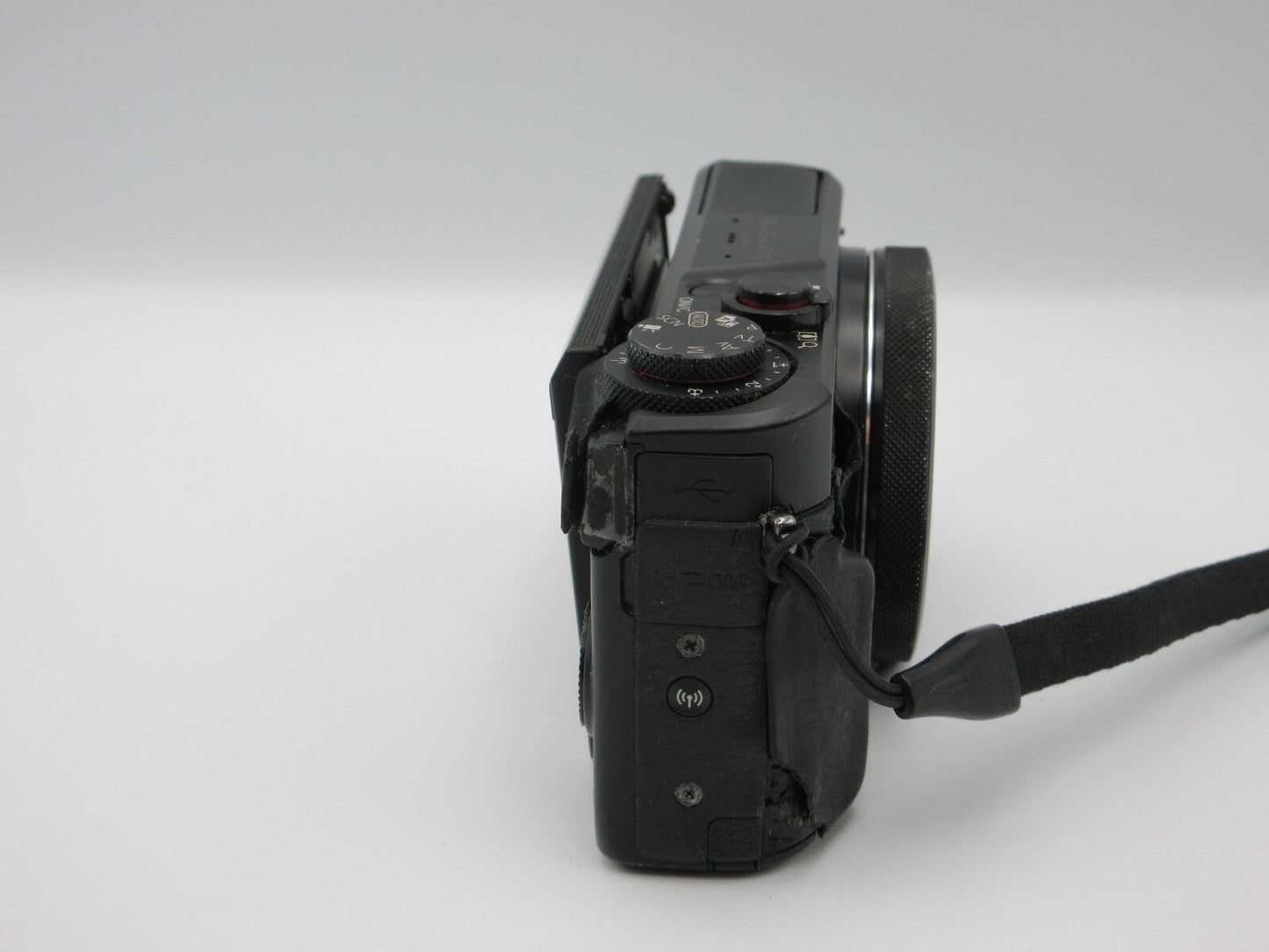 📷 Canon PowerShot G7 X Mark II – 20.1MP Digital Camera (Black) – Made in Japan