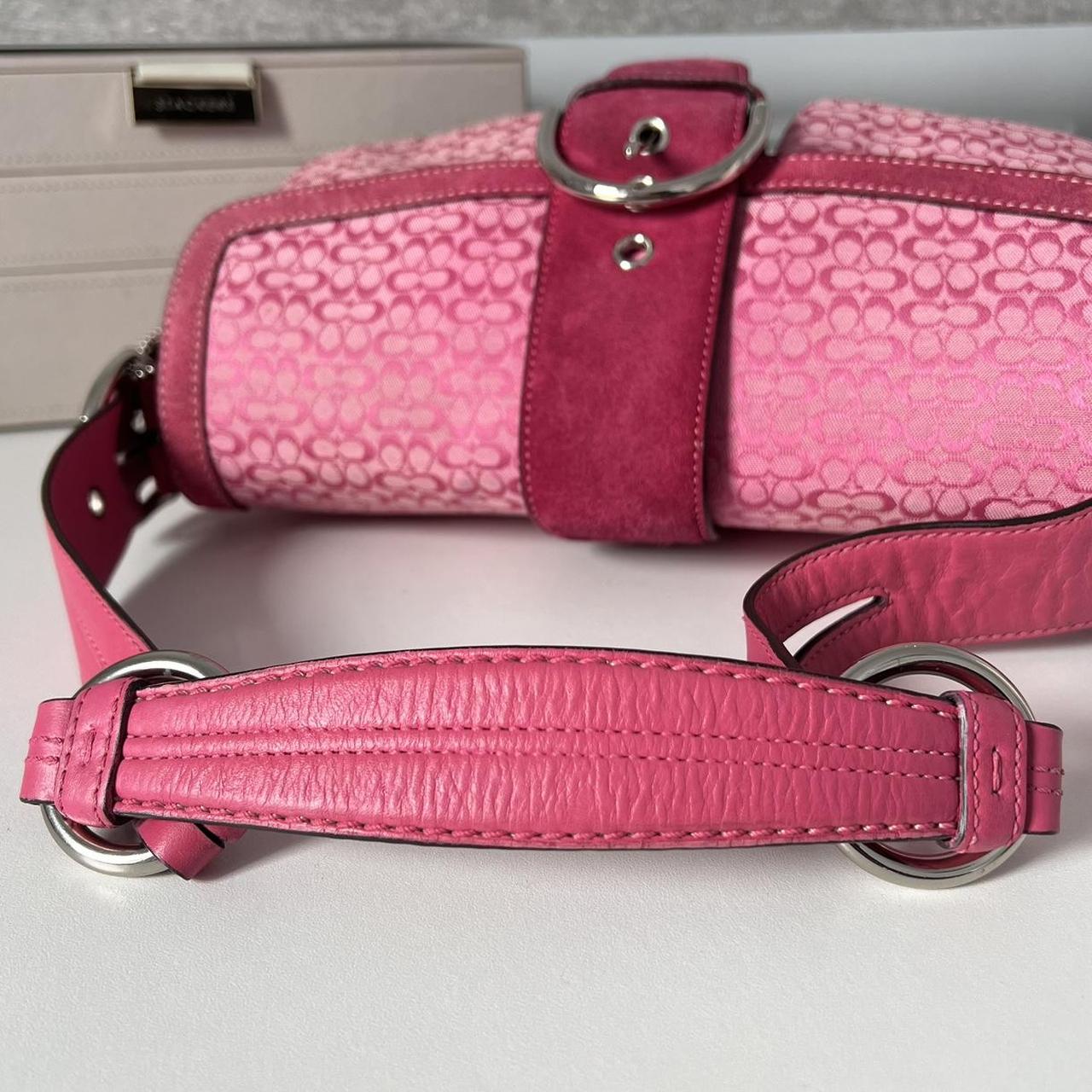 Authentic 2004 Coach Soho Minisignature Shoulder Bag