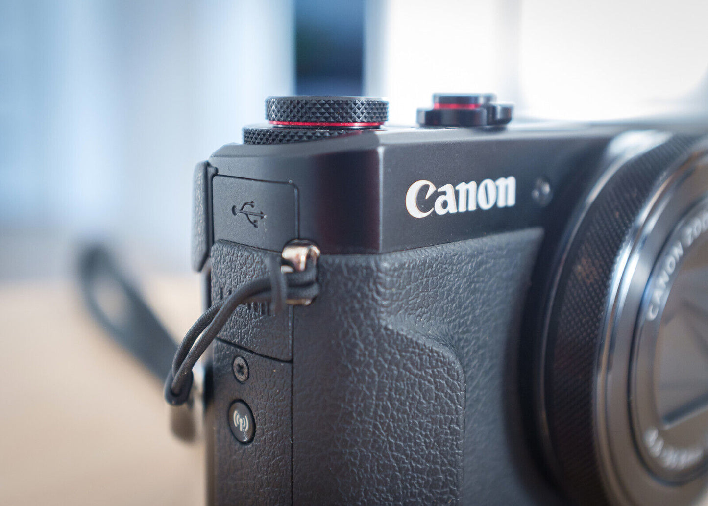 Canon PowerShot G7 X Mark II 20.1MP Compact Digital Camera MINT