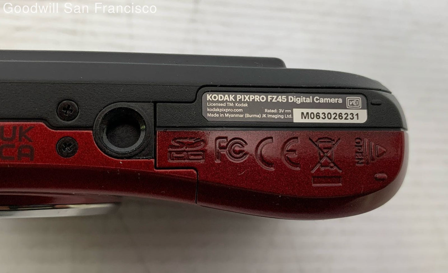 📸 Kodak PIXPRO AZ425 – 20MP Digital Zoom Camera (Black)