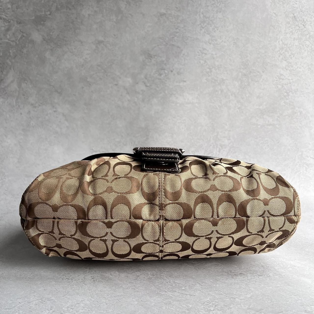 coach signature soho buckle shoulder bag