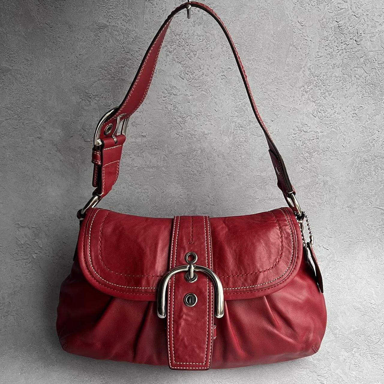 coach signature pleated buckle shoulder bag - red/silver