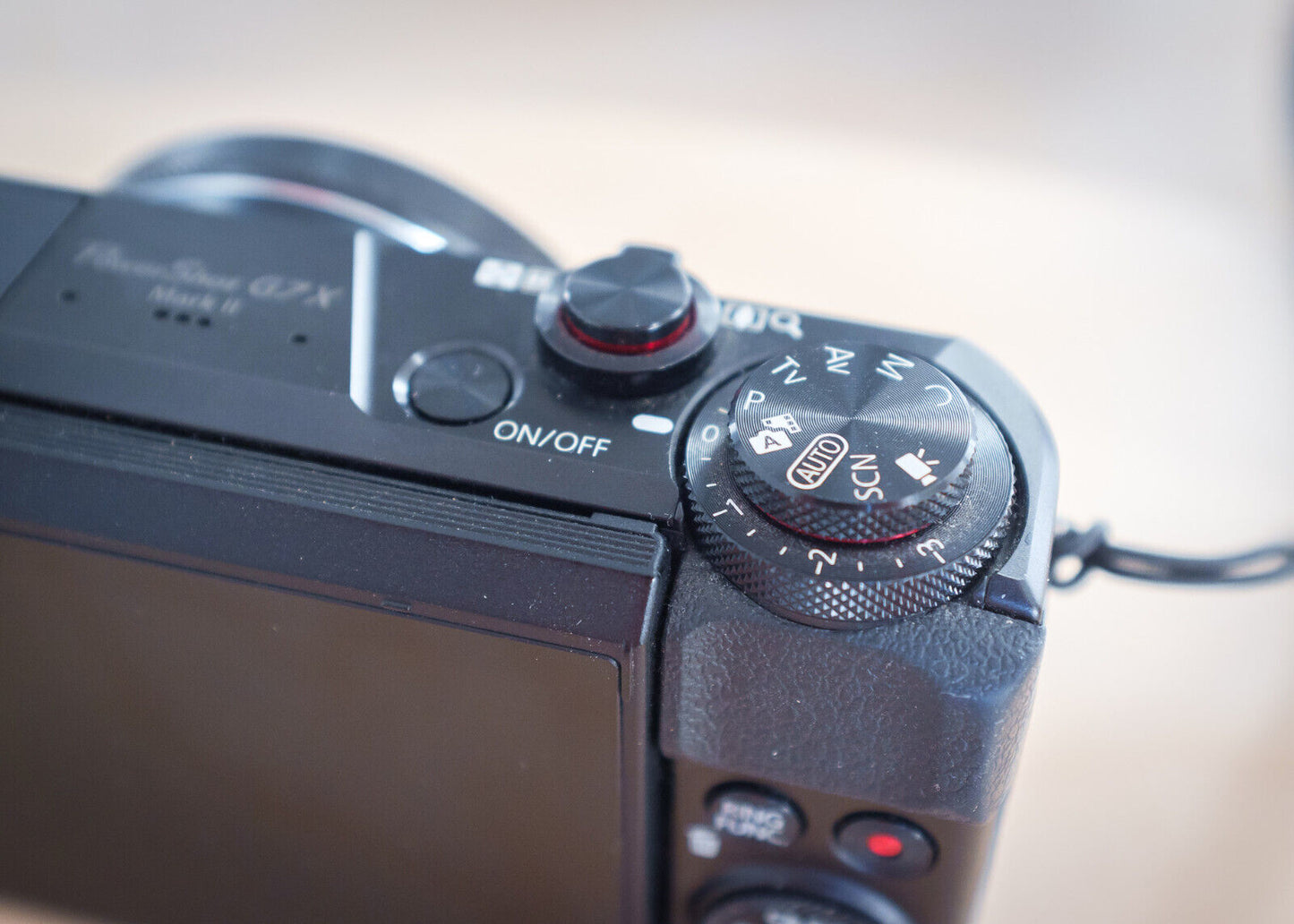 Canon PowerShot G7 X Mark II 20.1MP Compact Digital Camera MINT