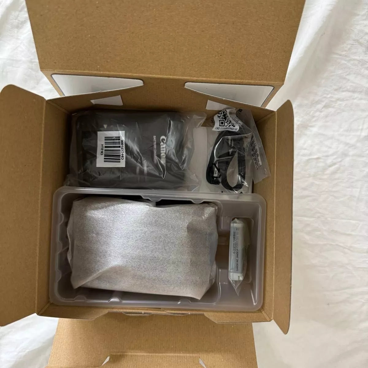Canon PowerShot G7X Mark III - Like New