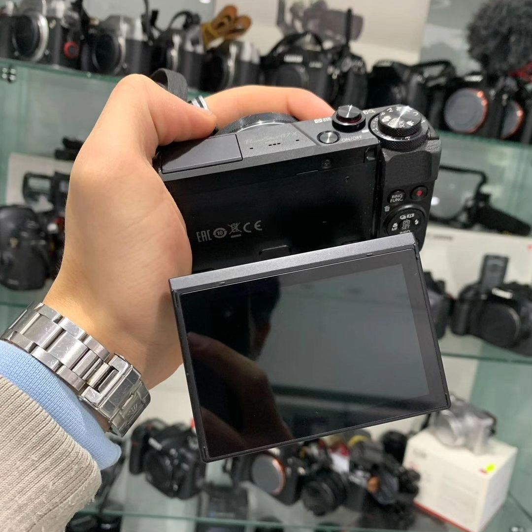 Canon G7X Mark II Digital Camera - Excellent Shape