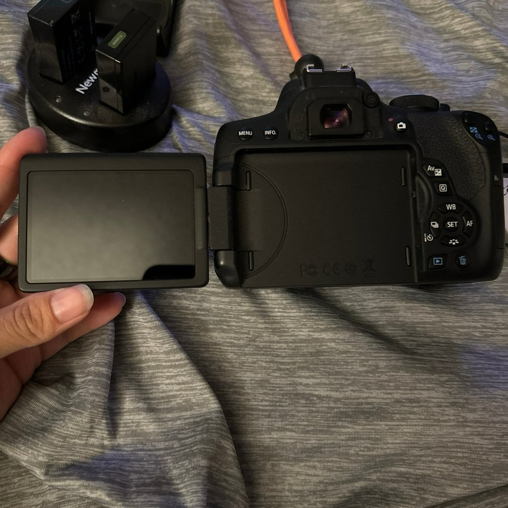 Canon Eos Rebel T6I Digital Camera Wy