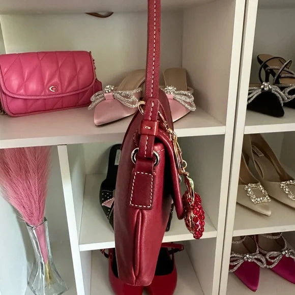 Cherry Red Leather Vintage Coach Hampton Bag 🍒