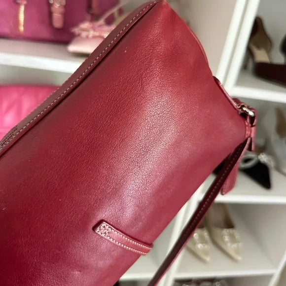 Cherry Red Leather Vintage Coach Hampton Bag 🍒
