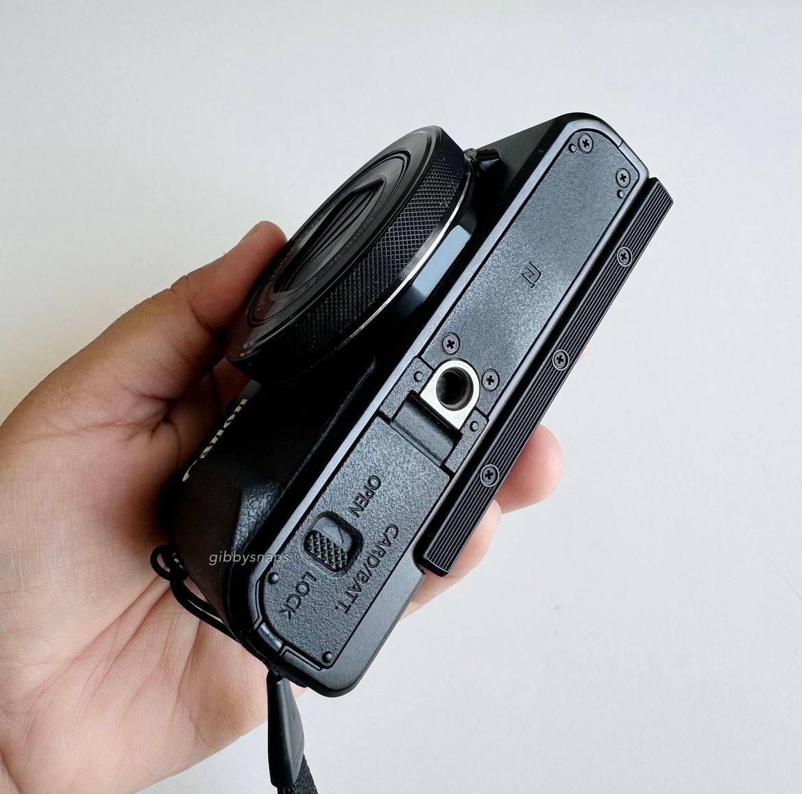 Canon G7X Mark II Digital Camera - Almost New