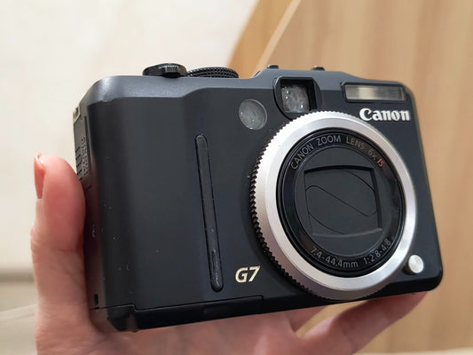 Canon PowerShot G7 10.0MP Digital Camera - Black Fully Working Great Shape