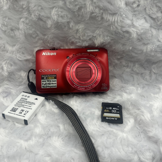 📷 Nikon COOLPIX S6300 Red 16.0MP 10x optical zoom Digital Camera W/SD Card See Vid