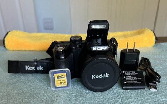 📸 Kodak PIXPRO AZ425-BK – 20MP Digital Camera with 42X Optical Zoom