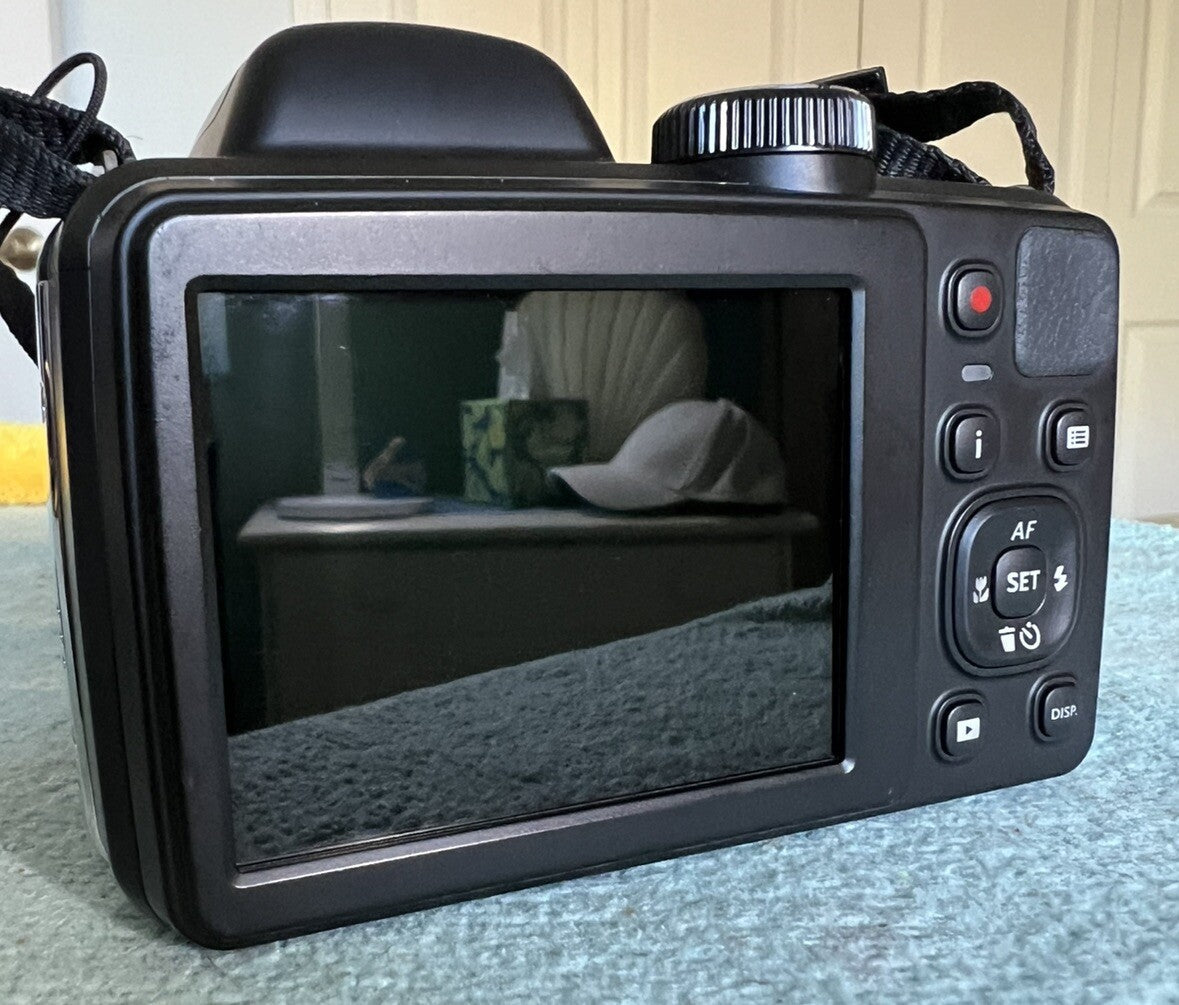 📸 Kodak PIXPRO AZ425-BK – 20MP Digital Camera with 42X Optical Zoom