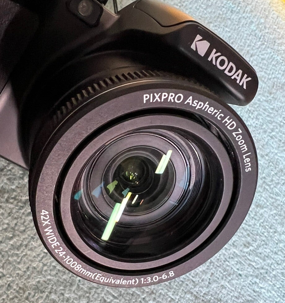 📸 Kodak PIXPRO AZ425-BK – 20MP Digital Camera with 42X Optical Zoom