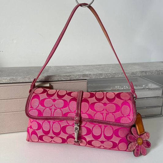 Authentic 2003 Coach Hamptons Signature Shoulder Bag