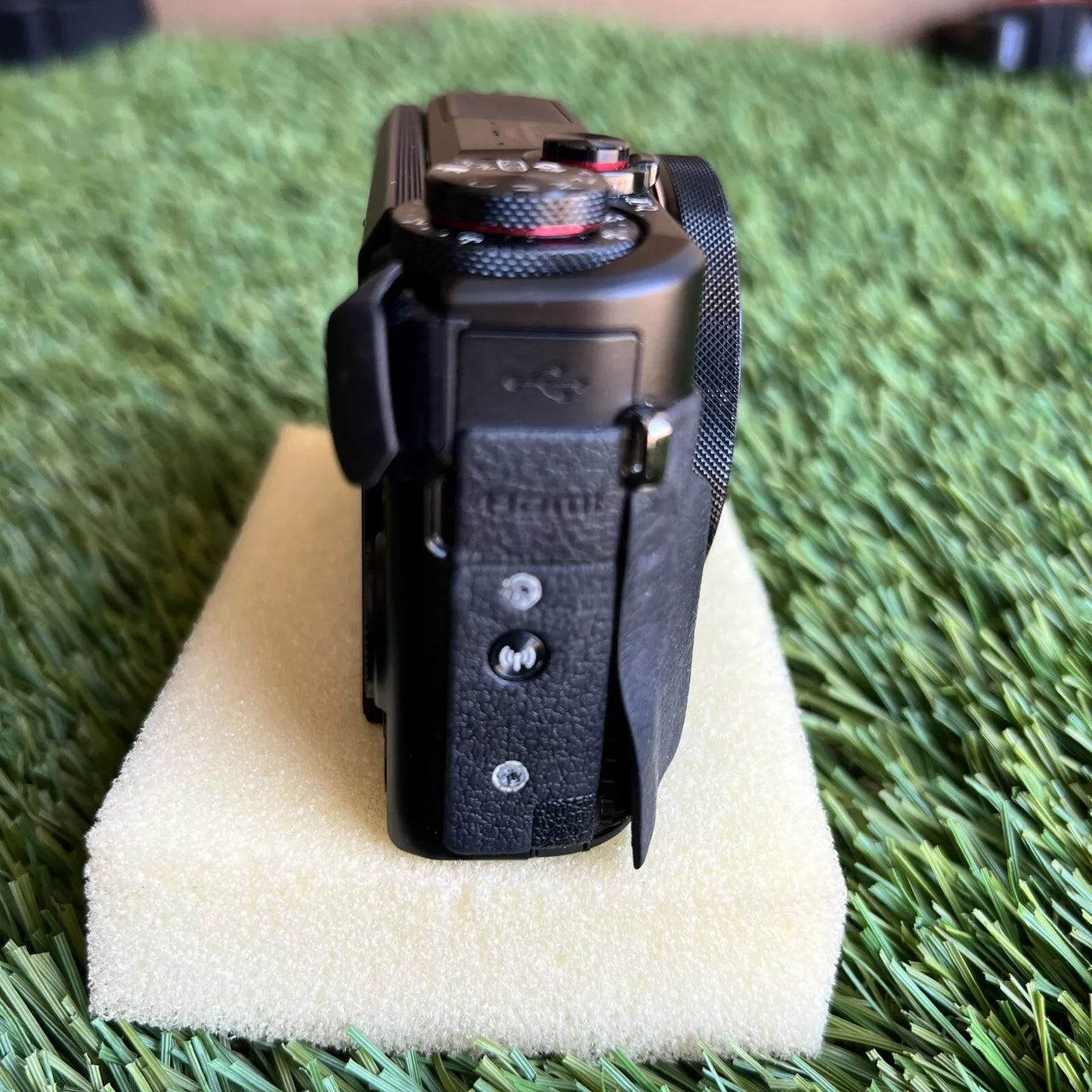 Canon PowerShot G7X Mark II - Excellent Condition
